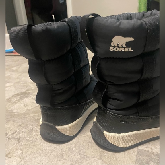 Sorel Unisex-Child Childrens Whitney Ii Puffy Mid Wp Winter Boots size 4 - Picture 3 of 6